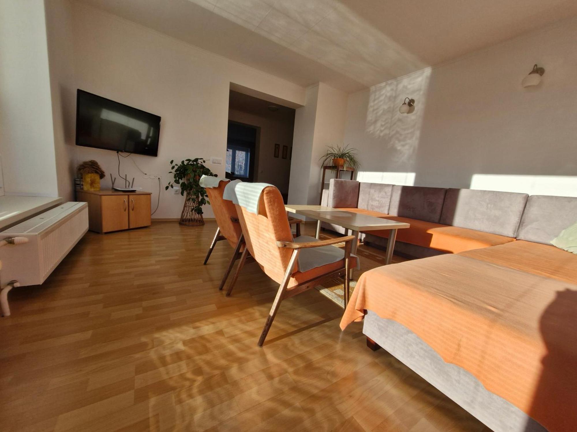 Sarmir Apartmany Bobrovec Rum bild