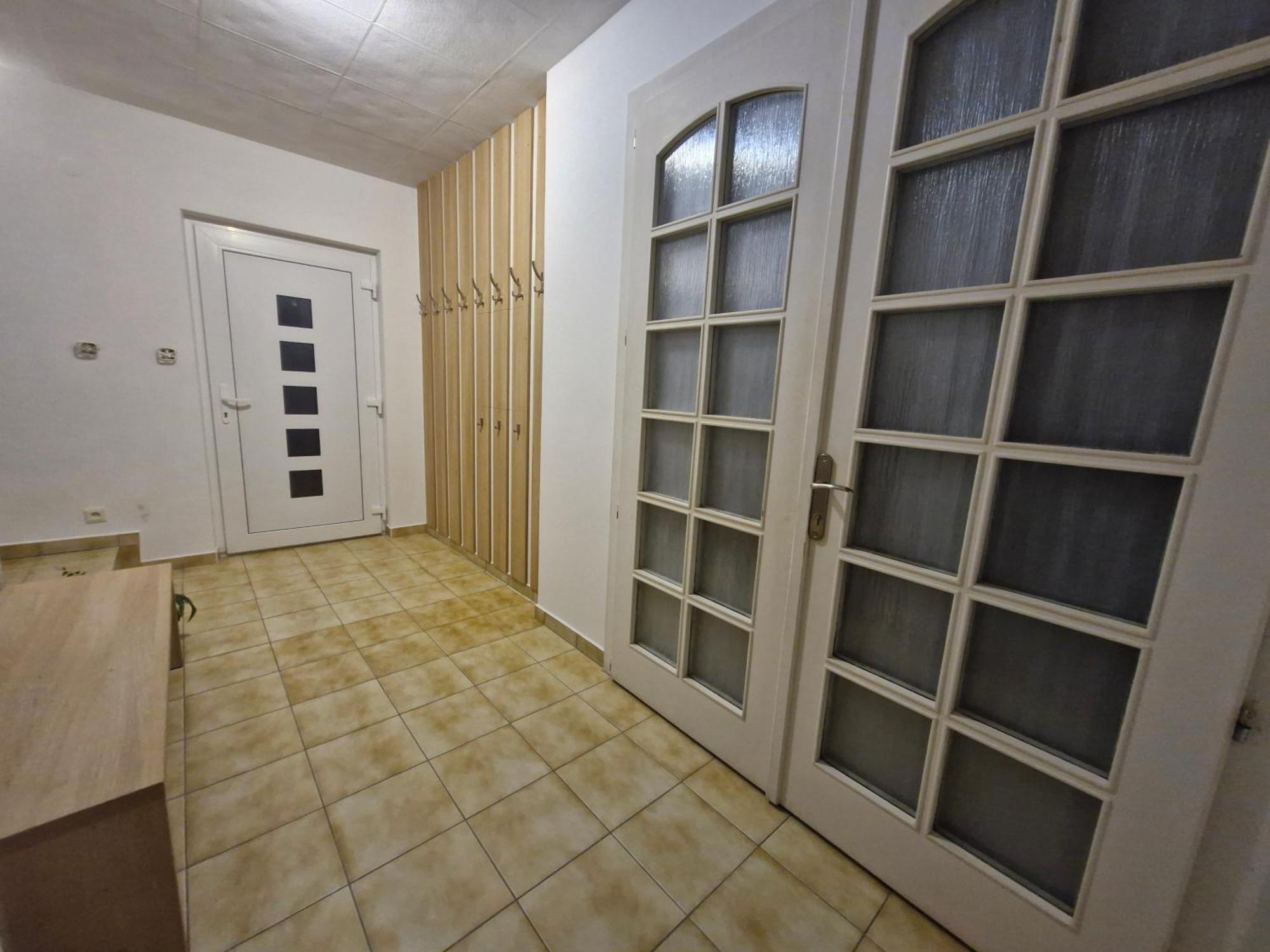Sarmir Apartmany Bobrovec Rum bild